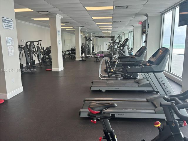 7135 Collins Ave 912, Miami Beach, FL 33141