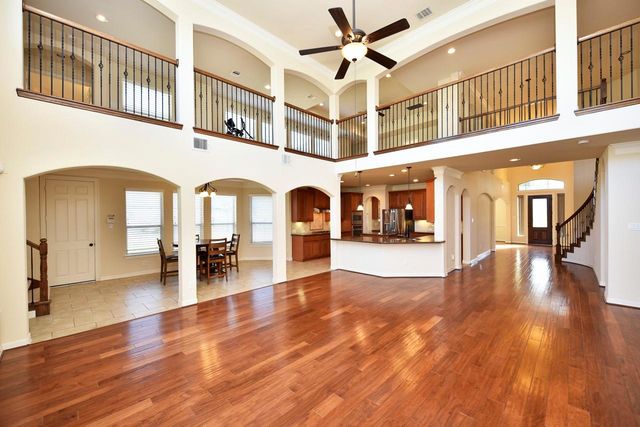 6010 Crystal Water Drive, Richmond, TX 77406