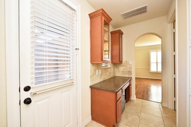 6010 Crystal Water Drive, Richmond, TX 77406