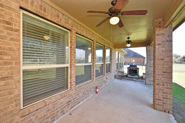 6010 Crystal Water Drive, Richmond, TX 77406