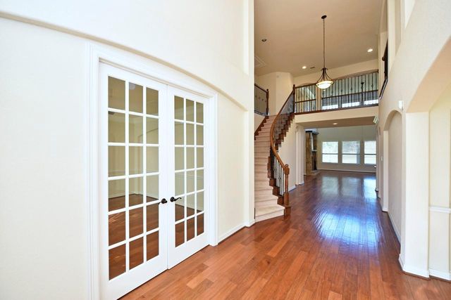 6010 Crystal Water Drive, Richmond, TX 77406