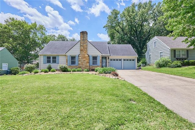 4401 W 53rd Terrace, Roeland Park, KS 66205