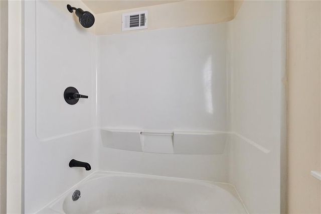 4401 W 53rd Terrace, Roeland Park, KS 66205