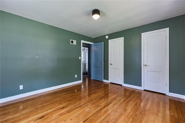 4401 W 53rd Terrace, Roeland Park, KS 66205