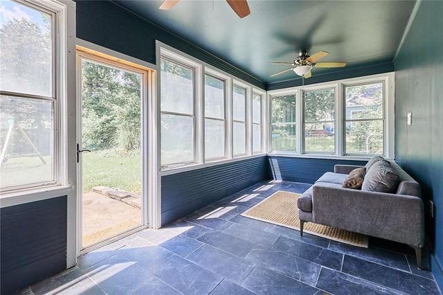 4401 W 53rd Terrace, Roeland Park, KS 66205