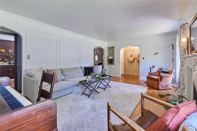 4401 W 53rd Terrace, Roeland Park, KS 66205