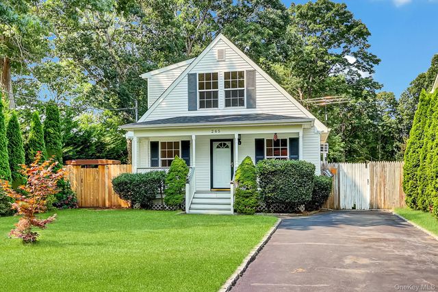 265 Forrest Avenue, Shirley, NY 11967