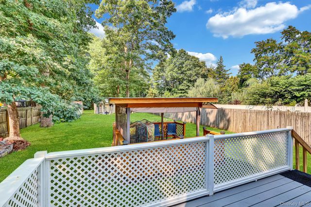 265 Forrest Avenue, Shirley, NY 11967