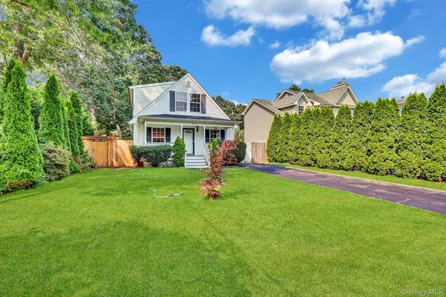 265 Forrest Avenue, Shirley, NY 11967