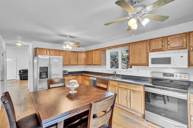 265 Forrest Avenue, Shirley, NY 11967