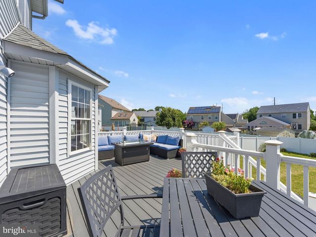 115 SHIRE LN, Swedesboro, NJ 08085
