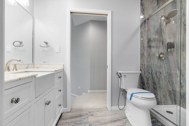 2711 Deering Bay Drive, Naperville, IL 60564