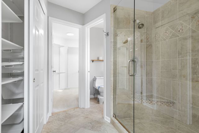 2711 Deering Bay Drive, Naperville, IL 60564