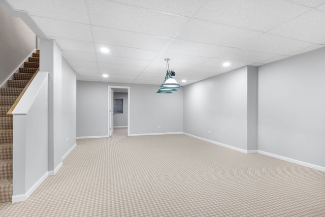 2711 Deering Bay Drive, Naperville, IL 60564