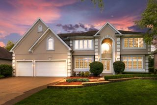 2711 Deering Bay Drive, Naperville, IL 60564
