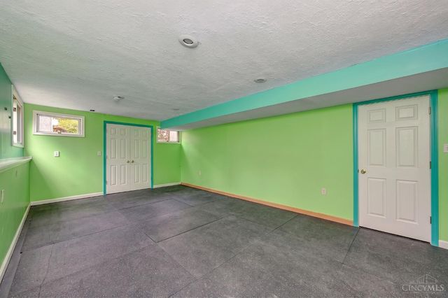 11725 Darbyshire Court, Symmes Twp, OH 45140