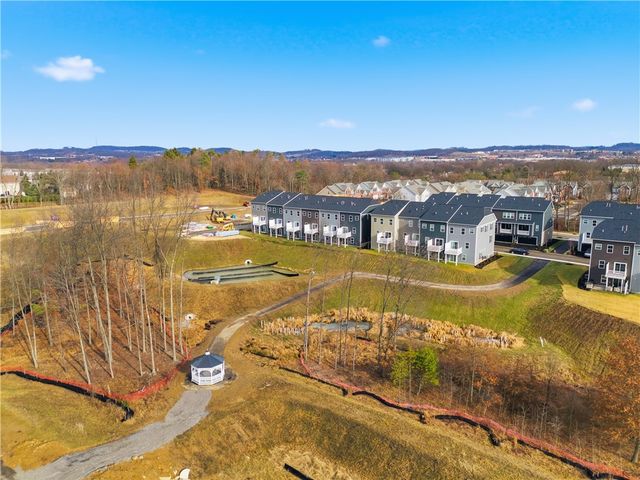 339 Telluride Lane, Cranberry Twp, PA 16066