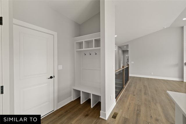 726 NE Crossing Oaks Drive, Ankeny, IA 50021