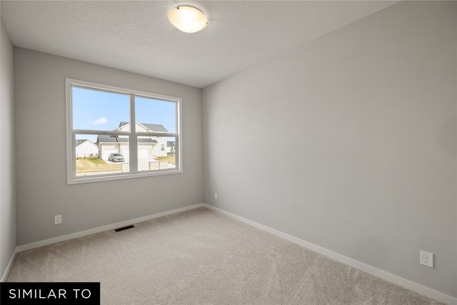 726 NE Crossing Oaks Drive, Ankeny, IA 50021