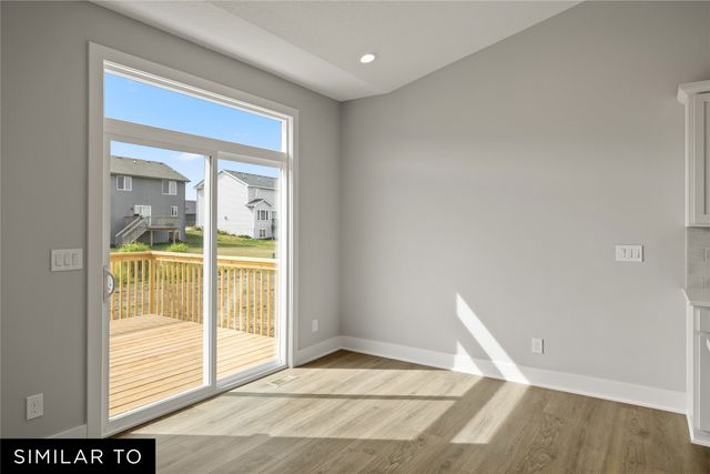 726 NE Crossing Oaks Drive, Ankeny, IA 50021