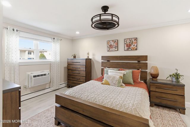 35 Wharfside Drive, Monmouth Beach, NJ 07750