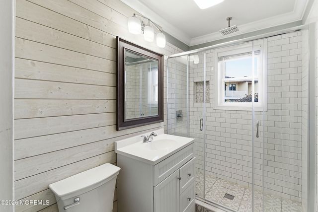 35 Wharfside Drive, Monmouth Beach, NJ 07750
