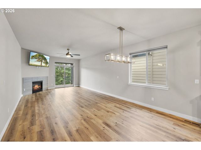 15852 Se TALLINA Dr, Damascus, OR 97089