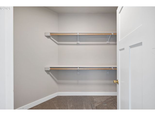 15852 Se TALLINA Dr, Damascus, OR 97089