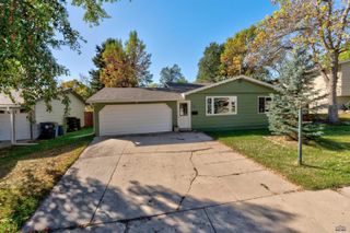 3725 BROOKSIDE DR, Rapid City, SD 57702