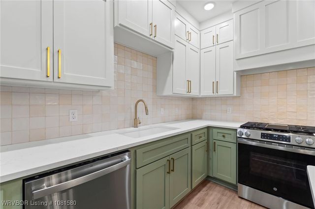 9005 Carson Way, Fort Smith, AR 72908