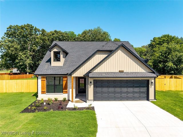 9005 Carson Way, Fort Smith, AR 72908