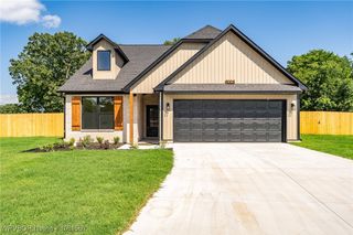 9005 Carson Way, Fort Smith, AR 72908