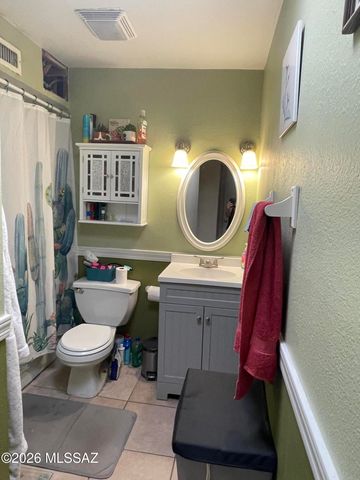 3332 S Champlain Avenue, Tucson, AZ 85730