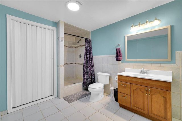 5664 Riverside Dr, Olivehurst, CA 95961