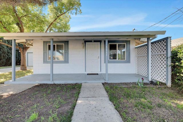 5664 Riverside Dr, Olivehurst, CA 95961