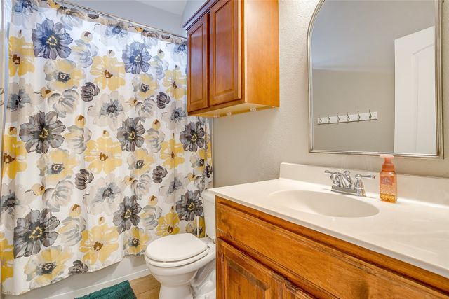 832 Peach Lane, Burleson, TX 76028