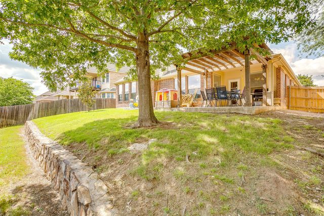 832 Peach Lane, Burleson, TX 76028