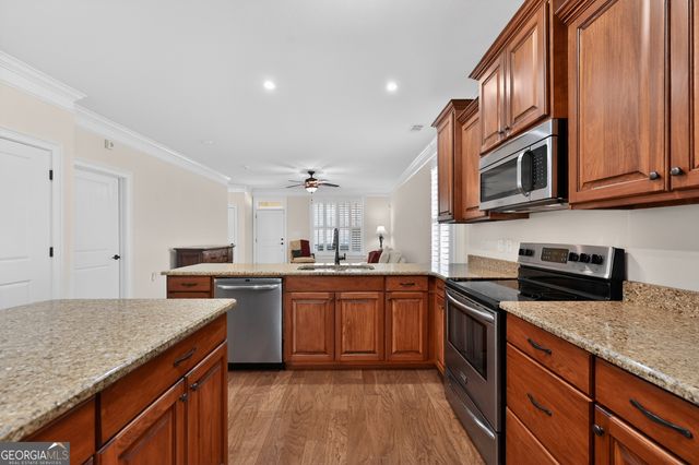 1617 Red Oak Lane, Albany, GA 31701