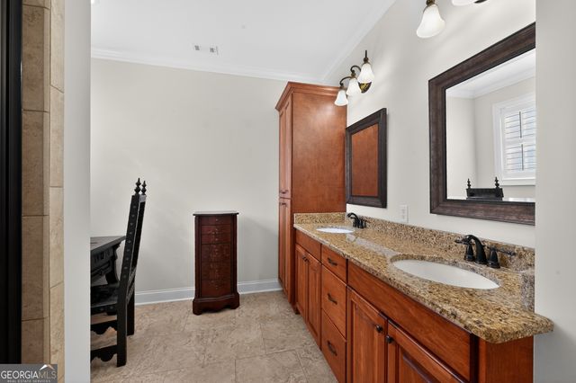 1617 Red Oak Lane, Albany, GA 31701