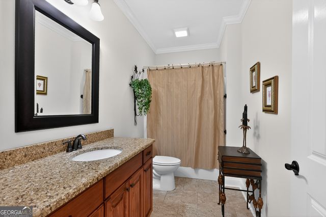 1617 Red Oak Lane, Albany, GA 31701