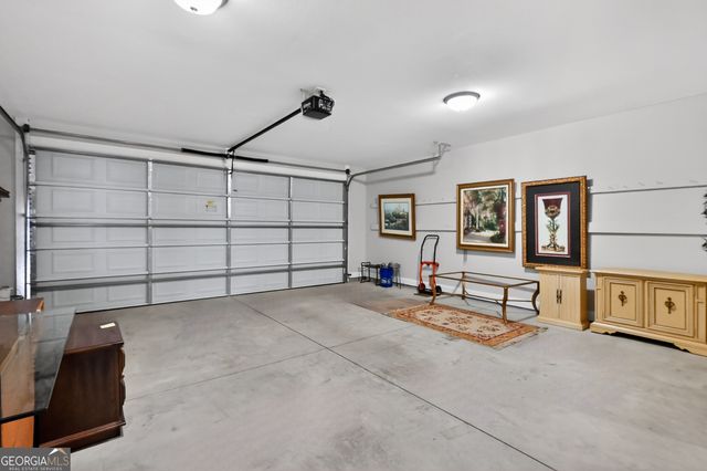 1617 Red Oak Lane, Albany, GA 31701