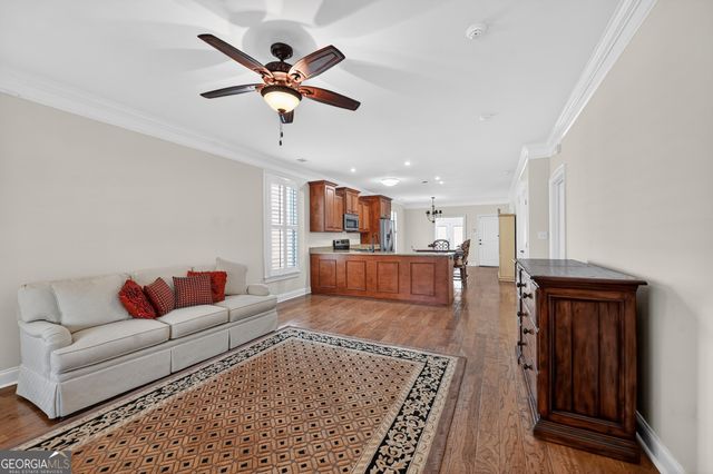 1617 Red Oak Lane, Albany, GA 31701