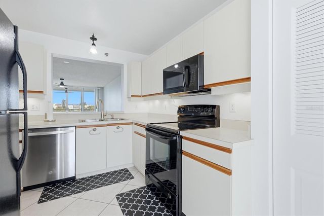 4570 PINEBROOK CIRCLE 503, Bradenton, FL 34209