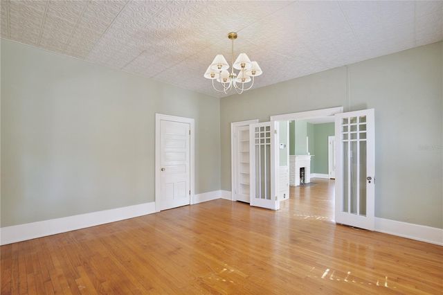 2400 S PARK AVENUE, Sanford, FL 32771