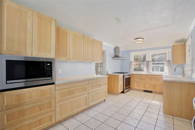 2400 S PARK AVENUE, Sanford, FL 32771