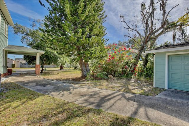 2400 S PARK AVENUE, Sanford, FL 32771