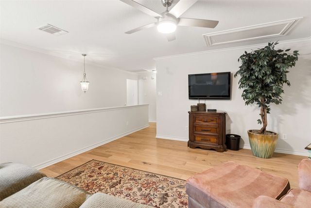 2613 Eagle Drive, Grapevine, TX 76051