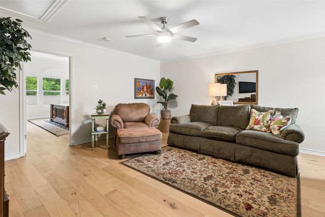 2613 Eagle Drive, Grapevine, TX 76051