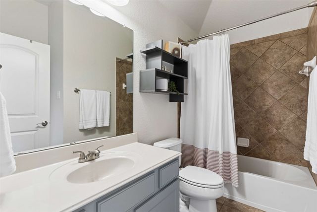 2613 Eagle Drive, Grapevine, TX 76051