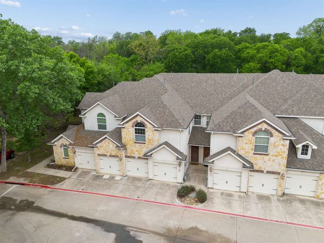 2613 Eagle Drive, Grapevine, TX 76051